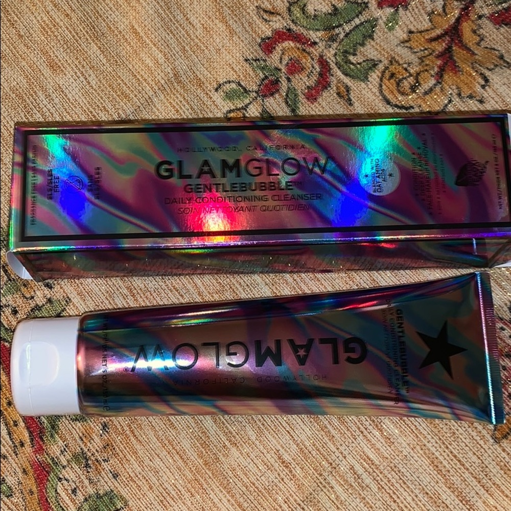 Glam glowgentle bubble conditioning cleanser